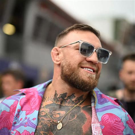 conor mcgregor sunglasses gucci|UFC Star Conor McGregor Wears Gucci to His Weigh .